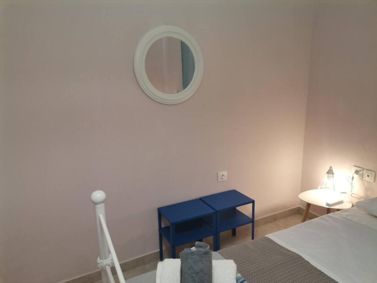 Blue Central Apt 10 Min To The Port/ Wash Machine Lávrion エクステリア 写真
